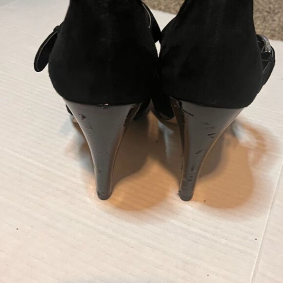 Franco Sarto Women's Black Suede 4" Heel T-Strap MaryJanes SZ 9.5*FLAWED - Picture 4 of 8